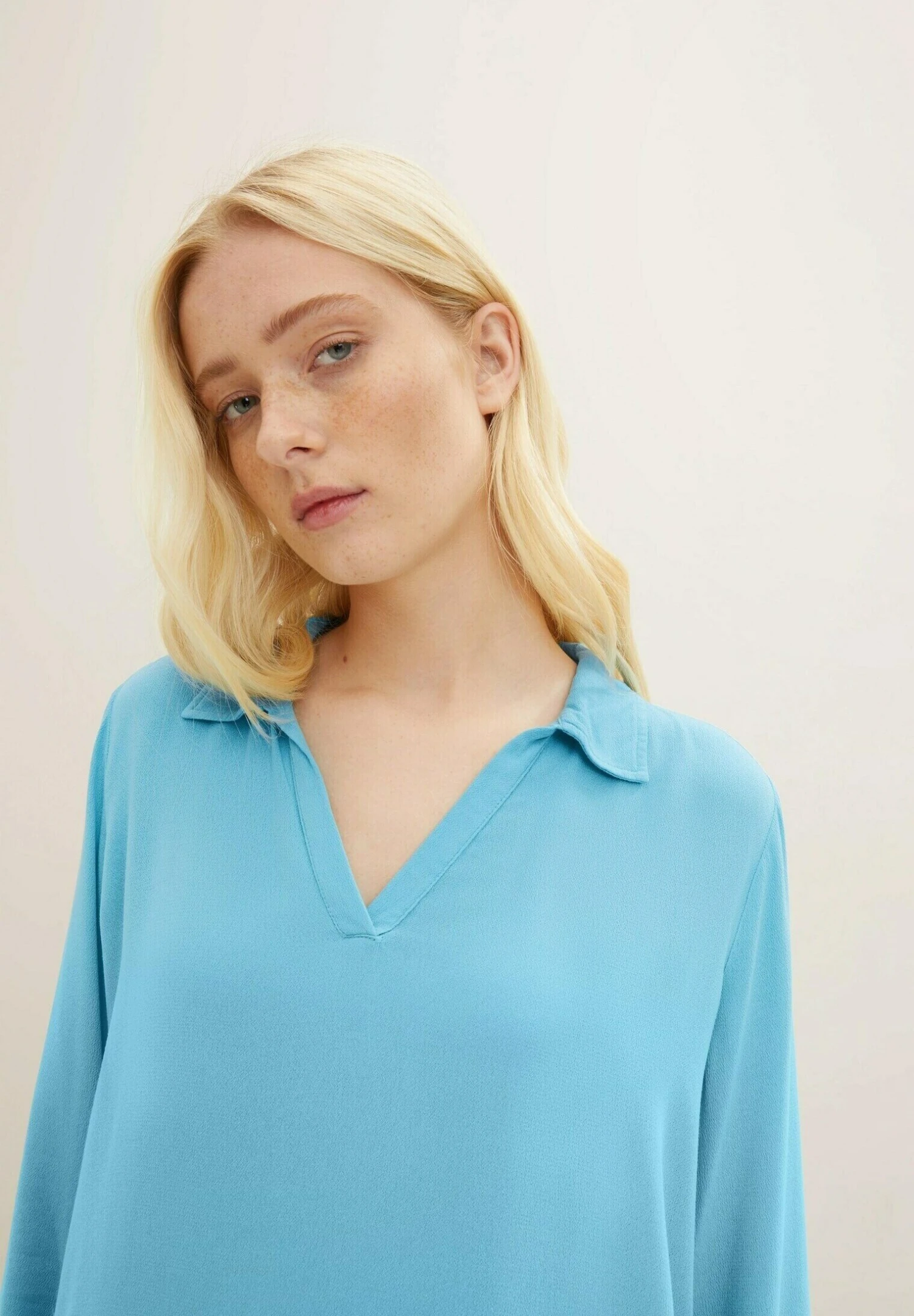 TOM TAILOR Denim Mit Kragen - Blouse - Blue Voltage 4 TOM TAILOR Denim Mit Kragen - Blouse - Blue Voltage - Afbeelding 4