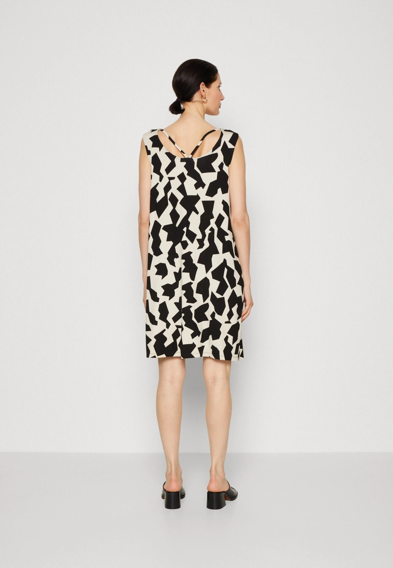 Tom Tailor With Back Detail - Jerseyjurk - Black 3 Tom Tailor With Back Detail - Jerseyjurk - Black - Afbeelding 3