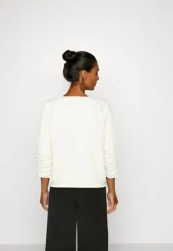 TOM TAILOR Denim Structured - Sweater - Gardenia White -Tom Tailor eb1def37e5af4198a05fa18432c81cb3