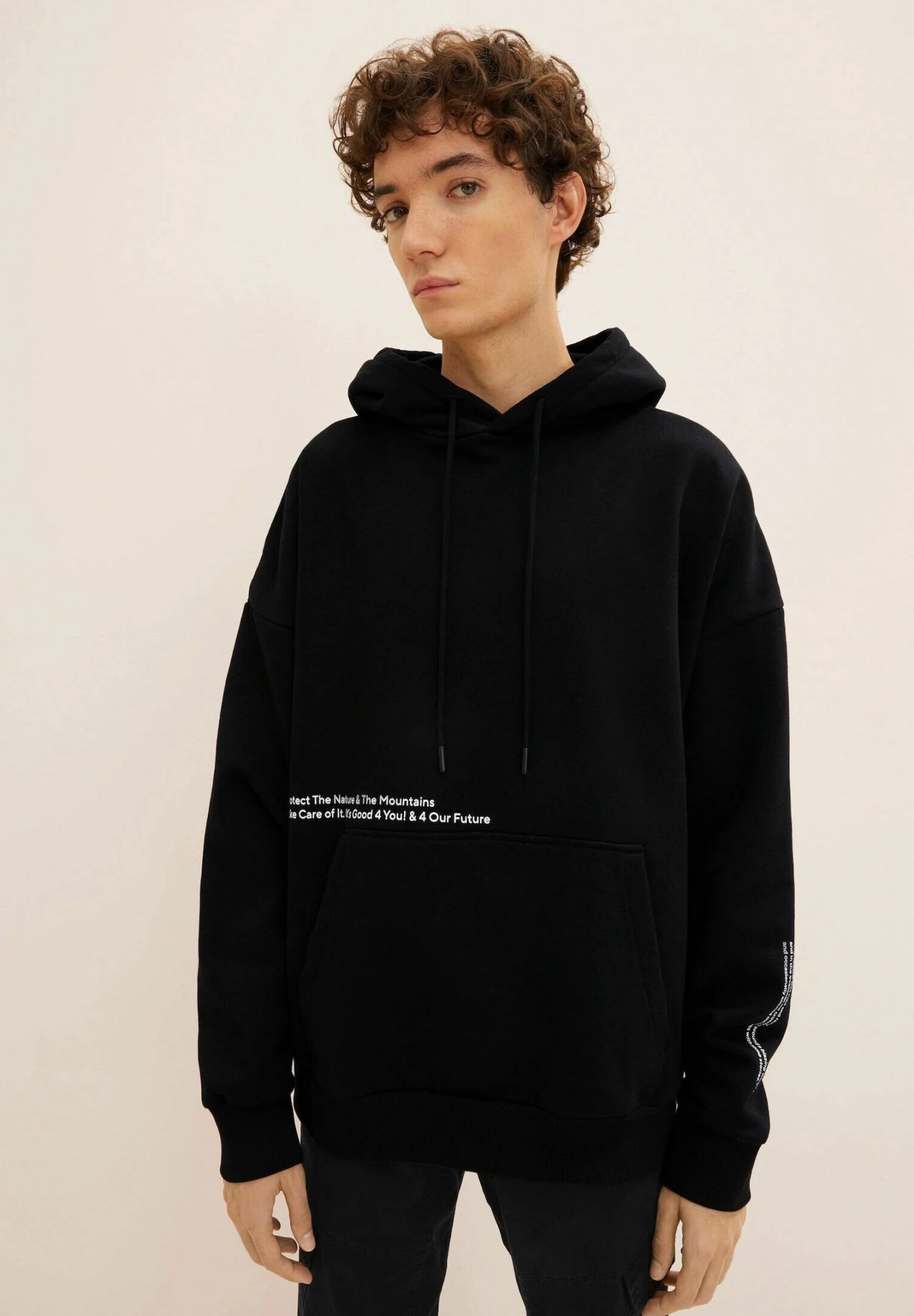 TOM TAILOR Denim Oversized Mit Print - Hoodie - Black 3 TOM TAILOR Denim Oversized Mit Print - Hoodie - Black - Afbeelding 3