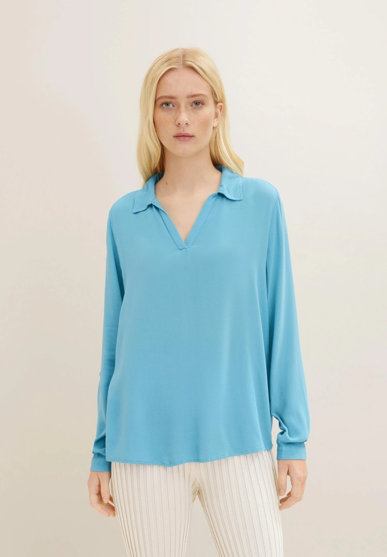 TOM TAILOR Denim Mit Kragen - Blouse - Blue Voltage 1 TOM TAILOR Denim Mit Kragen - Blouse - Blue Voltage