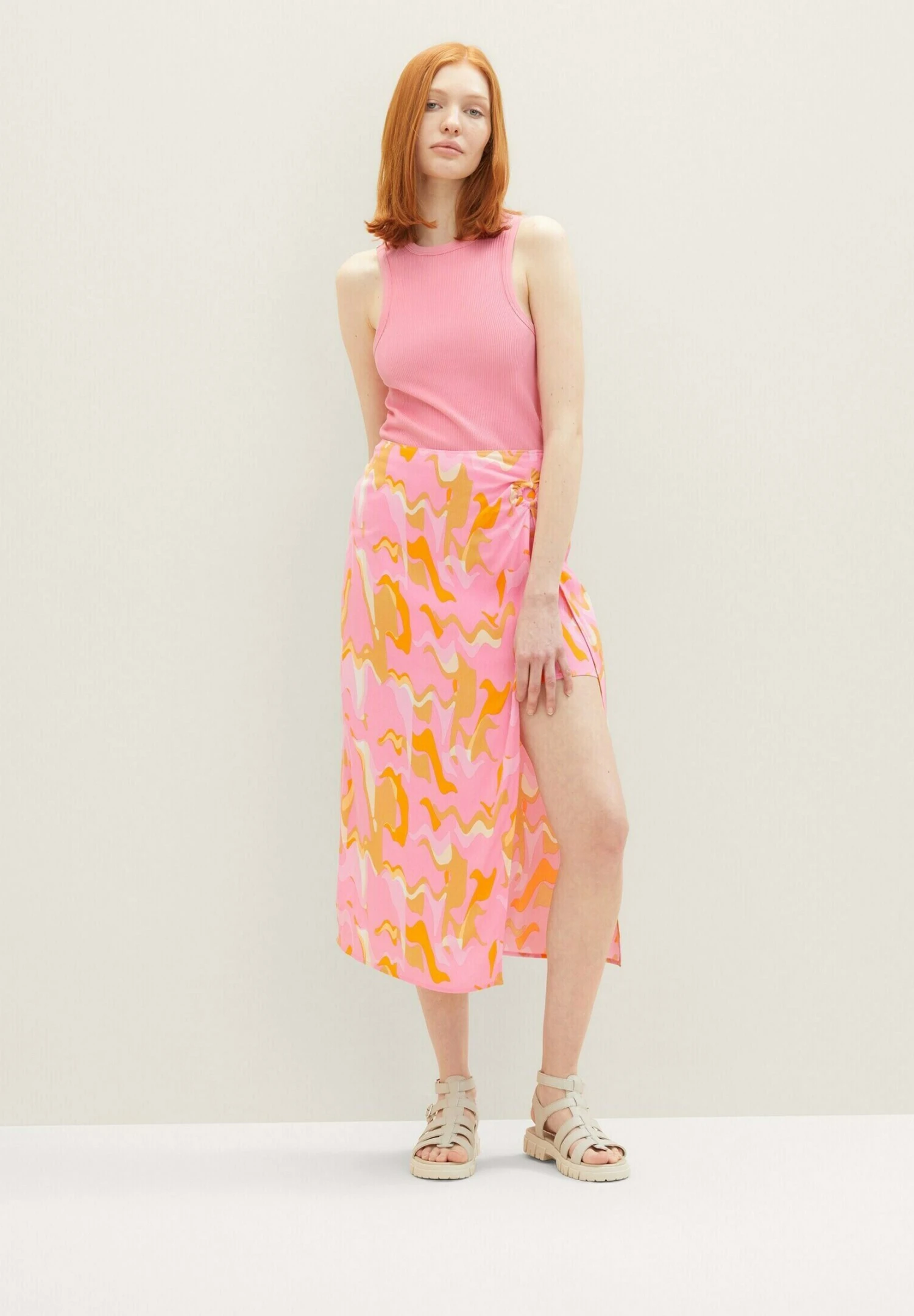 TOM TAILOR Denim A-Lijn Rok - Abstract Pink Print 2 TOM TAILOR Denim A-Lijn Rok - Abstract Pink Print - Afbeelding 2