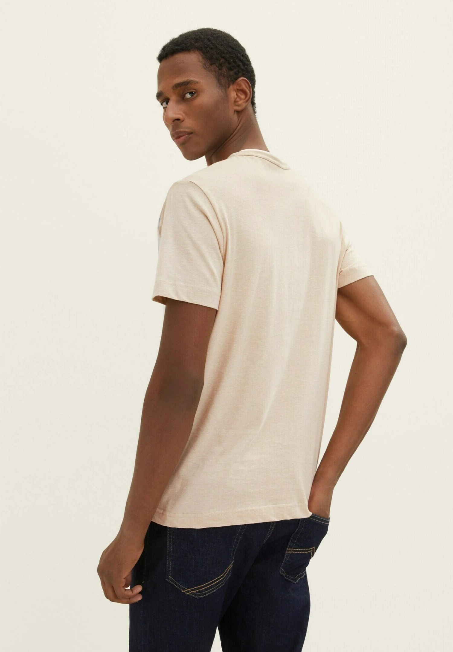 Tom Tailor Mit Print - T-Shirt Print - Caramel Beige Fine Stripe 3 Tom Tailor Mit Print - T-Shirt Print - Caramel Beige Fine Stripe - Afbeelding 3