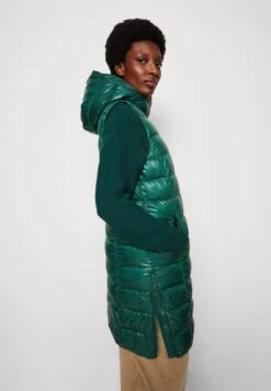 Tom Tailor Long Lightweight Vest - Bodywarmer - Pineneedle Green 9 Tom Tailor Long Lightweight Vest - Bodywarmer - Pineneedle Green -Tom Tailor f6bee41657924bcb9aa213d5ae6151aa