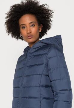 TOM TAILOR Denim Lightweight Puffer - Winterjas - Indigo Blue -Tom Tailor f74e54ab7d7b4c6791dcb2123f7ba0ad