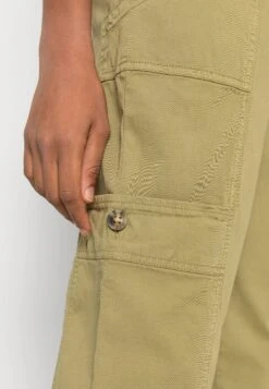 Tom Tailor Pants Utility Fit - Cargobroek - Moderate Olive -Tom Tailor fd493261b5fb4da8b62a8bd64abd9692